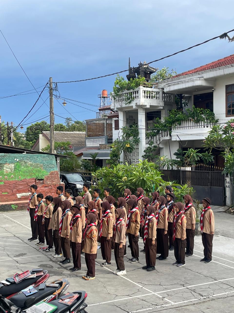Seni & Kepemimpinan